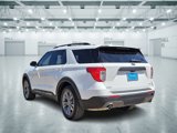 Used 2022 Ford Explorer XLT w/ Equipment Group 202A image 2