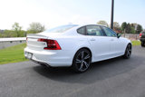 Used 2020 Volvo S90 T6 R-Design image 4
