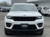New 2024 Jeep Grand Cherokee Altitude image 2