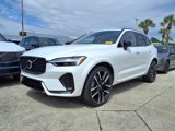 Certified 2022 Volvo XC60 B5 R-Design w/ Advanced Package image 3