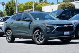 Used 2025 Chevrolet Trax LT w/ LT Convenience Package image 2