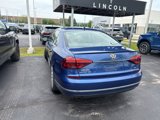 Used 2017 Volkswagen Passat 1.8T SEL Premium image 3