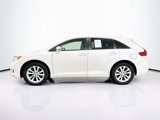 Used 2015 Toyota Venza LE image 4
