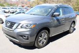 Used 2020 Nissan Pathfinder SL image 3