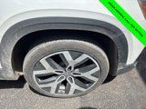 Used 2022 Volkswagen Taos SEL image 4