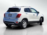 Used 2020 Chevrolet Trax LT w/ LT Convenience Package image 4