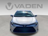 Used 2022 Toyota Corolla LE image 2