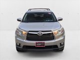 Used 2015 Toyota Highlander XLE image 2