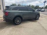 Used 2021 Kia Sorento SX Prestige image 4