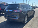 Used 2015 Chevrolet Traverse LT w/ Style and Technology Package image 3