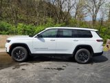 New 2025 Jeep Grand Cherokee L Altitude image 2
