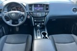 Used 2020 Nissan Pathfinder SV image 3