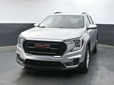 Used 2022 GMC Terrain SLE w/ Driver Convenience Package image 2