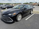 Used 2022 Toyota Camry LE image 4