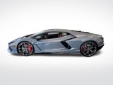 Used 2024 Lamborghini Revuelto image 2