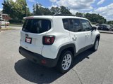 Used 2023 Jeep Renegade Latitude w/ Sun & Fun Group image 5