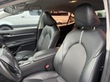 Used 2020 Toyota Camry SE image 5