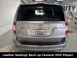 Used 2014 Chrysler Town & Country Touring image 5