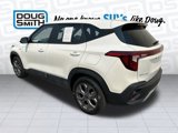 Used 2024 Kia Seltos LX image 3