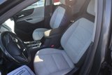Used 2018 Chevrolet Equinox LT image 3