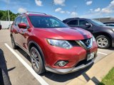 Used 2016 Nissan Rogue SL image 2