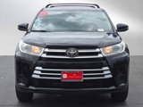 Used 2018 Toyota Highlander LE image 2