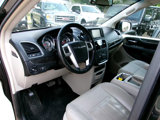 Used 2016 Chrysler Town & Country Touring w/ Driver Convenience Group image 5