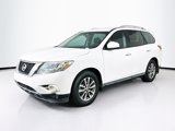 Used 2015 Nissan Pathfinder S image 3