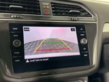 Used 2022 Volkswagen Tiguan SE w/ Panoramic Sunroof Package image 5