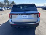 New 2025 Ford Explorer Active image 5