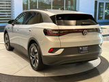 Used 2021 Volkswagen ID.4 Pro image 5