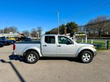 Used 2011 Nissan Frontier SV w/ SV Premium Utility Pkg image 4