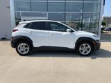 Used 2023 Hyundai Kona SEL image 4