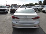 Used 2017 Hyundai Elantra SE w/ SE A/T Tech Package 03 image 5