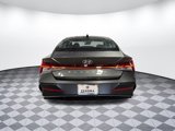 Used 2024 Hyundai Elantra SEL w/ Convenience Package image 4