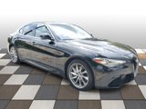 Used 2017 Alfa Romeo Giulia image 3