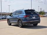 Used 2020 Volkswagen Tiguan SE w/ Panoramic Sunroof Package image 5