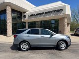 Used 2023 Chevrolet Equinox LT image 2