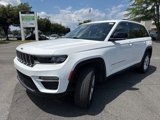 Certified 2023 Jeep Grand Cherokee Limited image 3