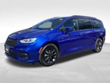 Used 2021 Chrysler Pacifica Touring-L w/ S Appearance Package image 3