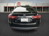 Used 2017 Toyota Avalon XLE Premium image 4