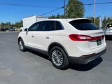 Used 2017 Lincoln MKX Select w/ Lincoln MKX Climate Package image 5