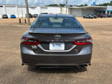 Used 2024 Toyota Camry SE image 3