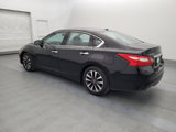 Used 2017 Nissan Altima 2.5 SL image 3