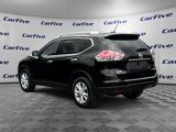 Used 2015 Nissan Rogue SV w/ SV Premium Package image 3