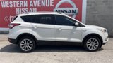 Used 2017 Ford Escape Titanium image 3