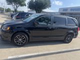 Used 2018 Dodge Grand Caravan GT image 2