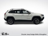 Used 2019 Jeep Cherokee Trailhawk w/ Cold Weather Group image 2