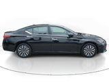 Used 2023 Nissan Altima 2.5 SV image 2