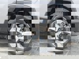 Used 2019 Jeep Cherokee Limited image 5